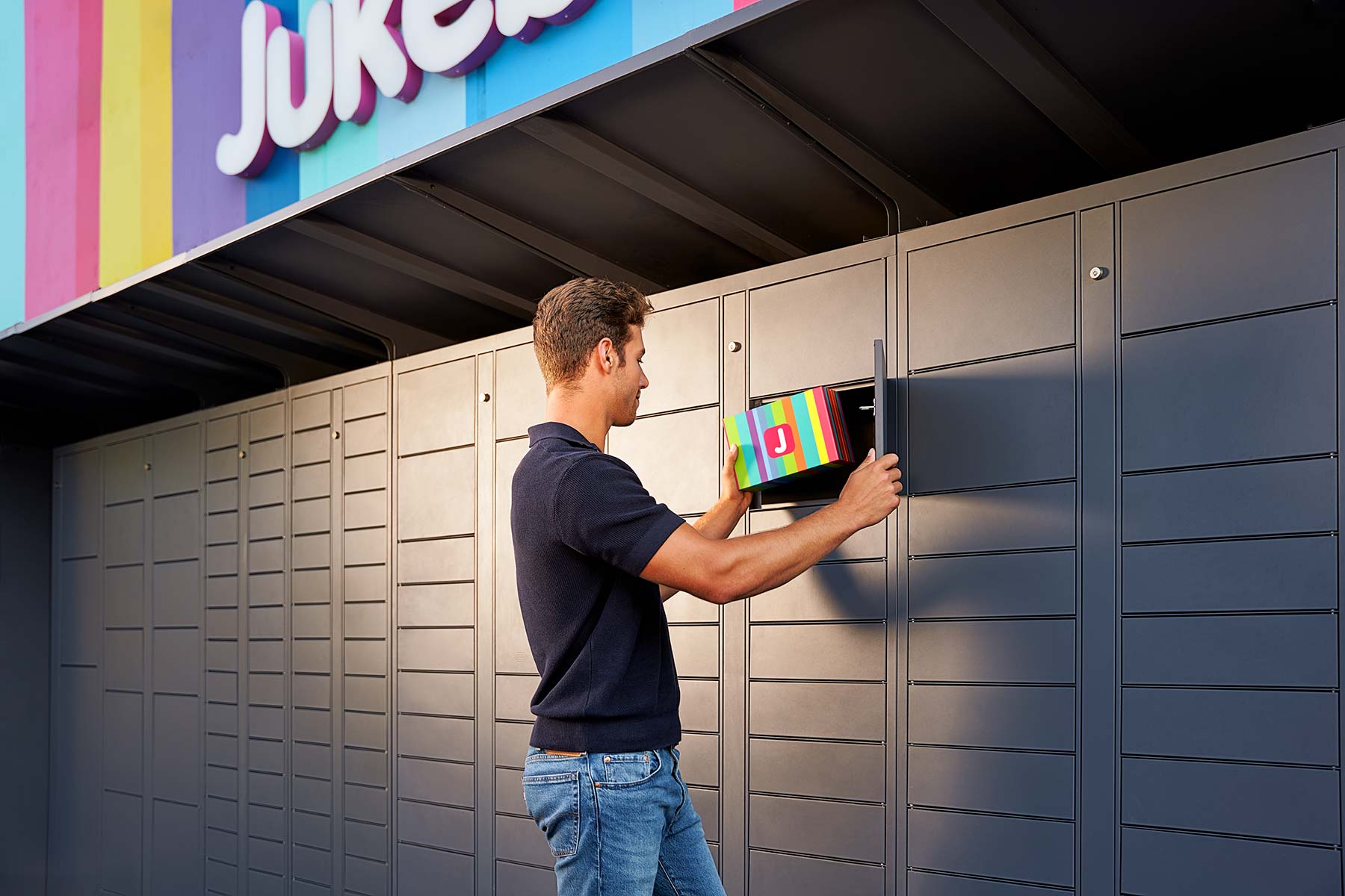 Jukebox 24/7 Pickup Locker Box for flexible order collection